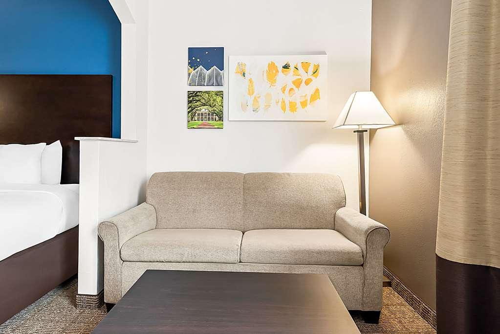 Hotel Comfort East 2*