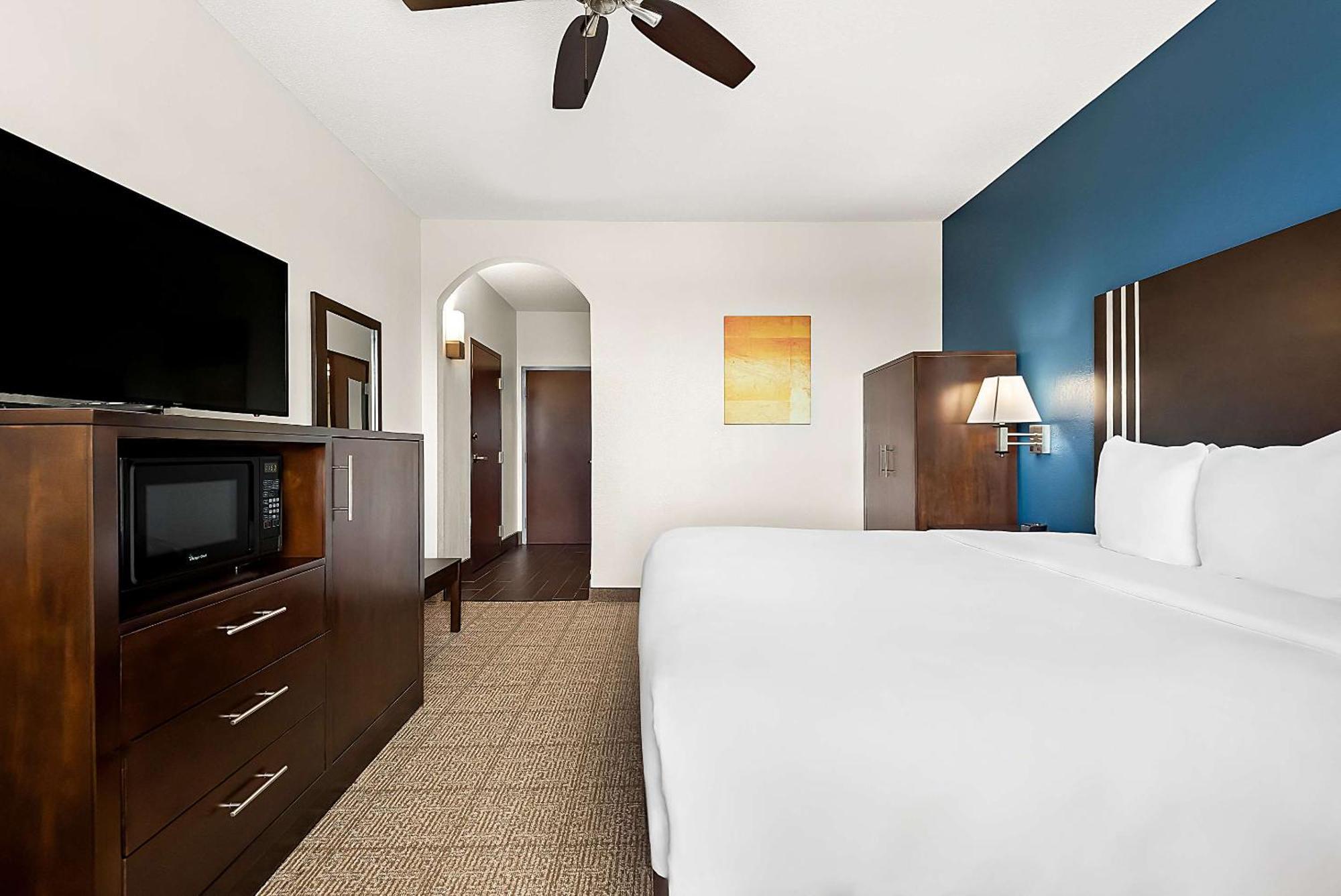 Comfort East Hotel New Orleans