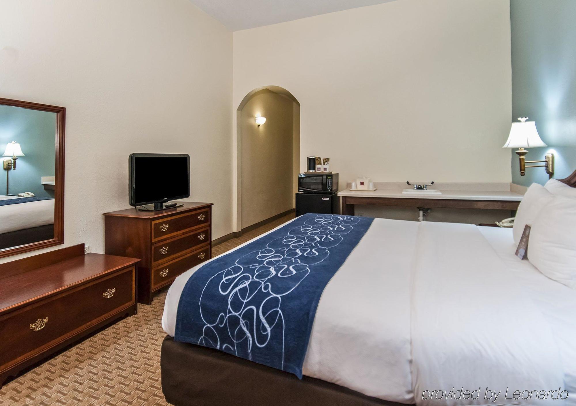 Hotel Comfort East