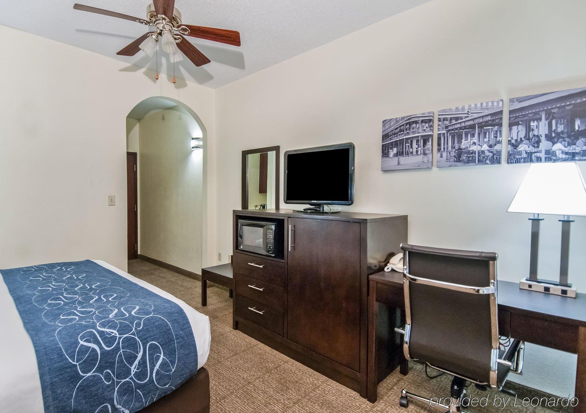 Hotel Comfort East New Orleans