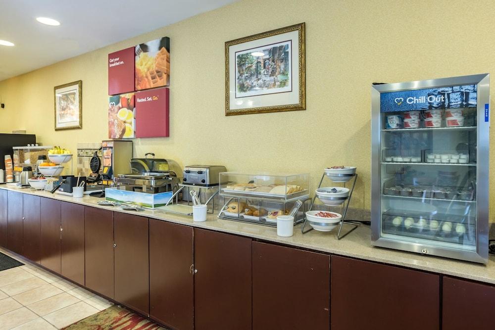 Hotel Comfort East